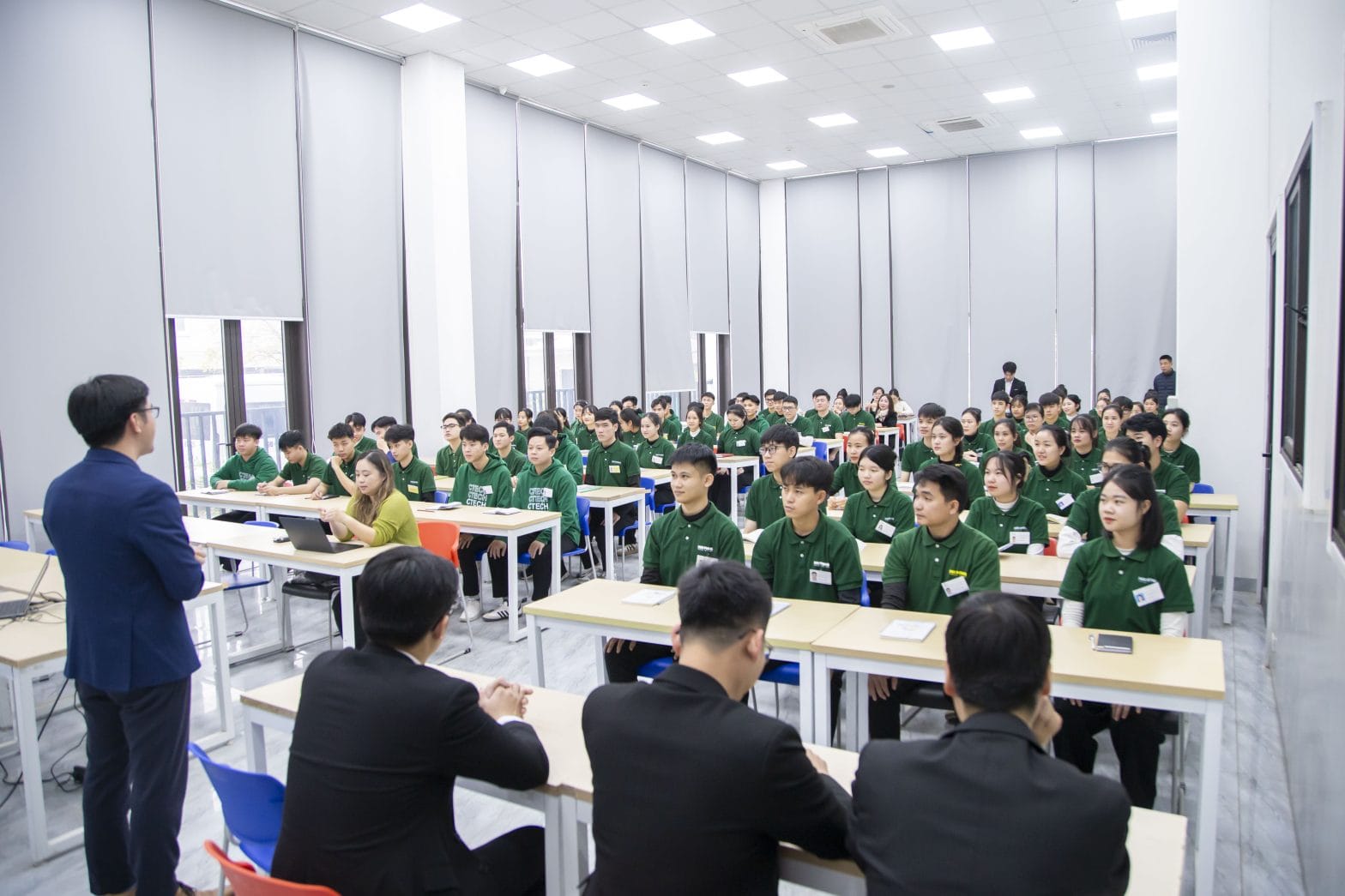 Hải Phong JSC gặp mặt và chúc Tết Thực tập sinh: Gửi trao yêu thương - Tiếp lửa hành trình